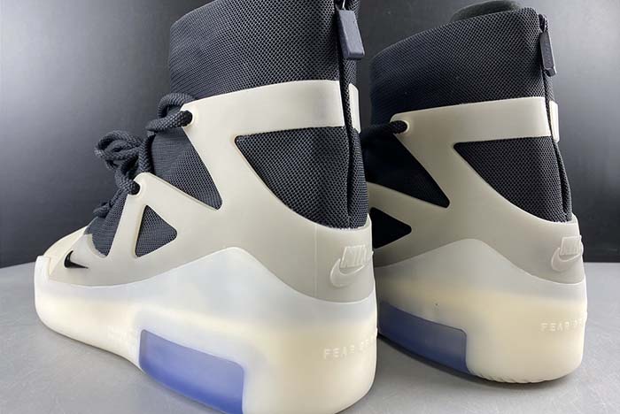 fog nike air fear of god 1 “string” ar4237-902