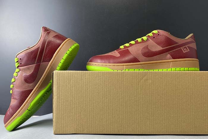 nike dunk low 1 piece laser 311611-661