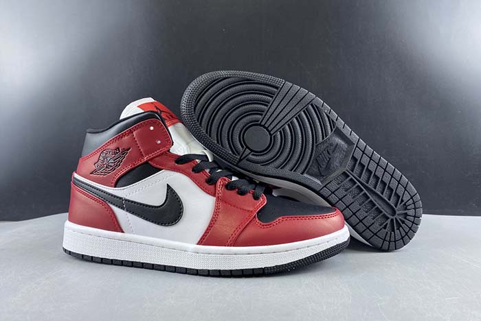 air jordan 1 mid chicago 554724-069