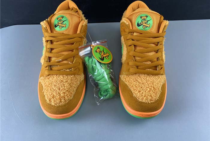 grateful dead x nike sb dunk low cj5378 800