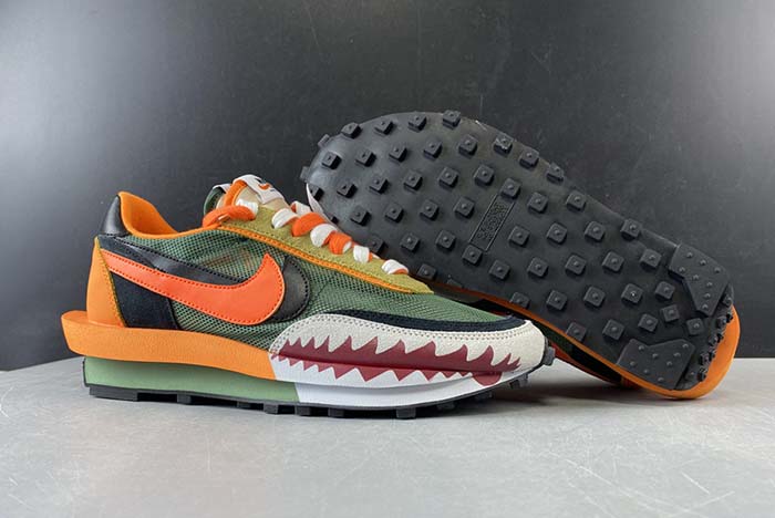 sacai x nike lvd waffle daybreak swoosh bv0073-007