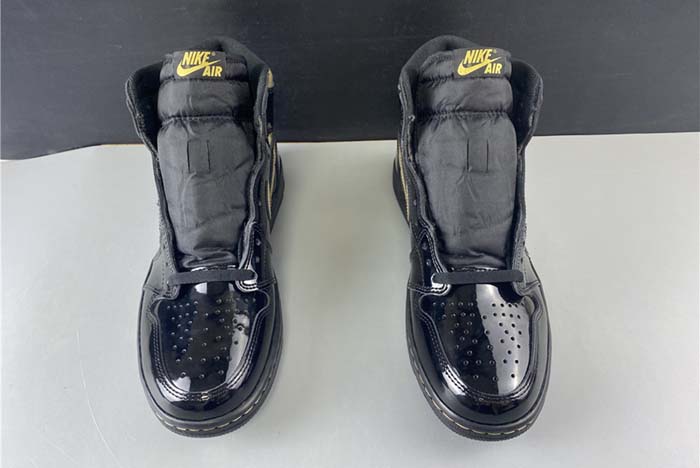 air jordan 1 high og  555088-032