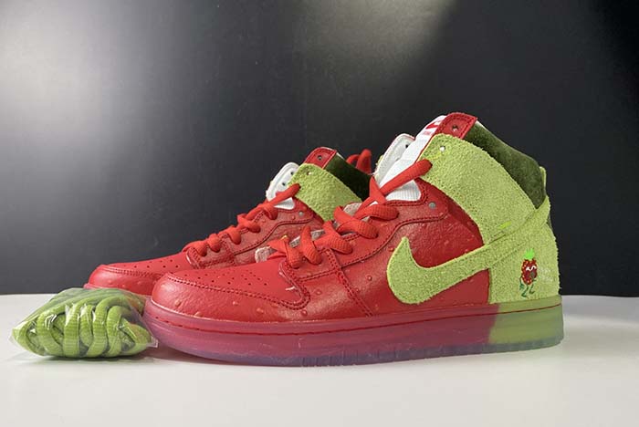 dunk sb nike sb dunk high “strawberry cough cw7093-600