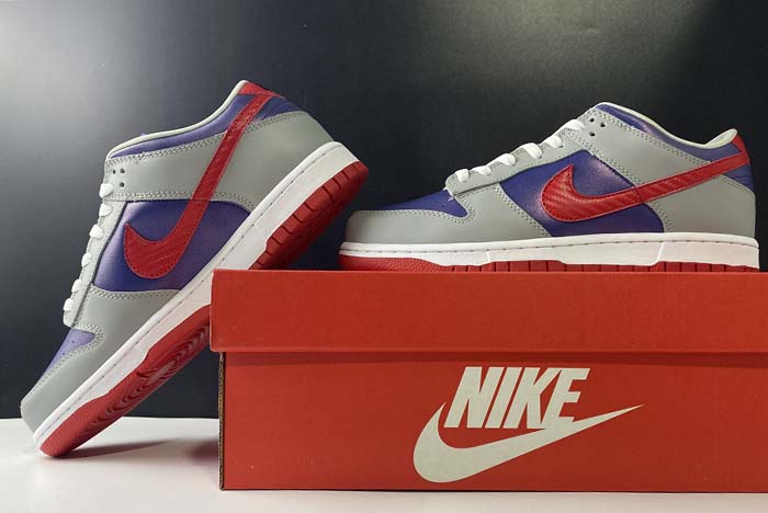 nike dunk low “samba” cz2667-400