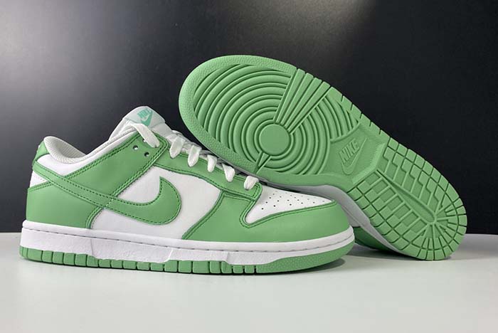 nike sb dunk low green tender powder 2021 cu1726-188