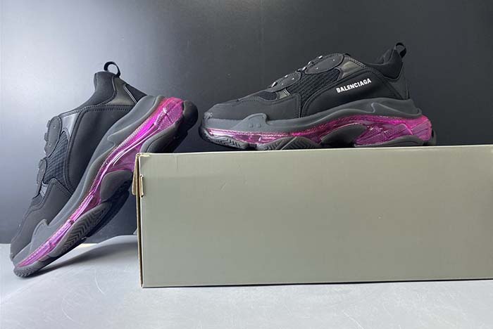 Ba*len*cia*ga triple s black sneaker 541624-w0901-0829