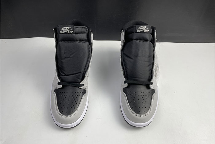 air jordan 1 retro high black white light smoke grey