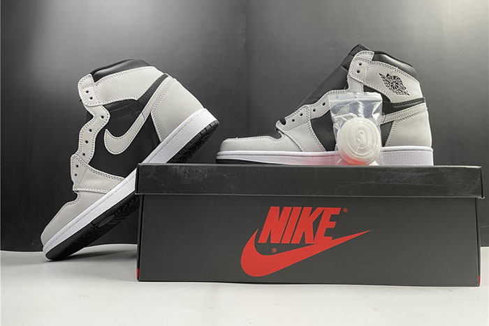 air jordan 1 retro high black white light smoke grey