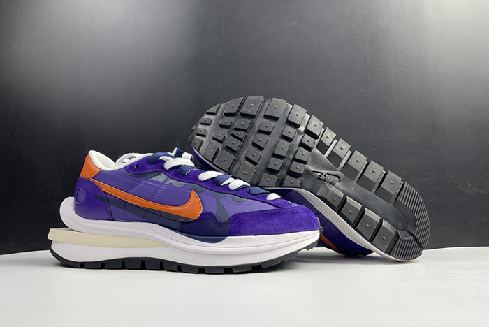 nike vaporwaffle sacai dark iris - dd1875-500