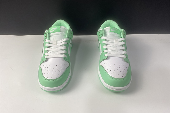 nike dunk low green glow - dd1503-105
