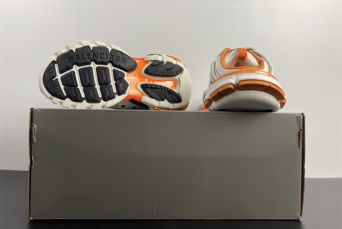 Ba*len*cia*ga 3.0 track mule white and orange - 623813-w3cp5-9059