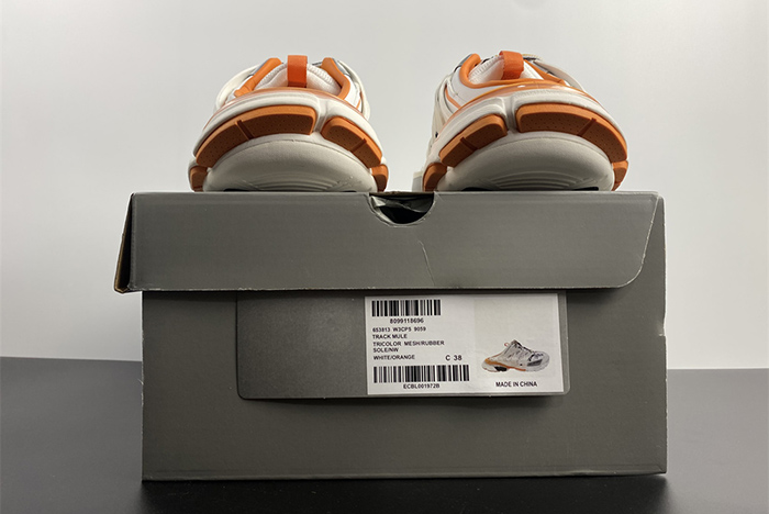 Ba*len*cia*ga 3.0 track mule white and orange - 623813-w3cp5-9059