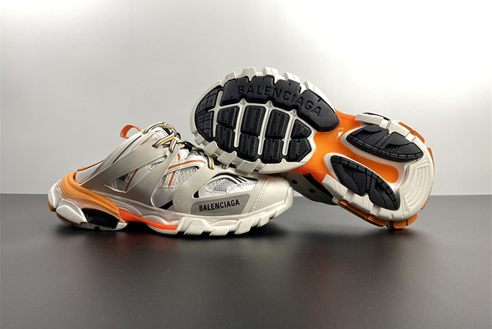 Ba*len*cia*ga 3.0 track mule white and orange - 623813-w3cp5-9059