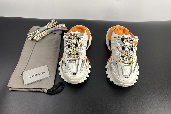 Ba*len*cia*ga 3.0 track mule white and orange - 623813-w3cp5-9059