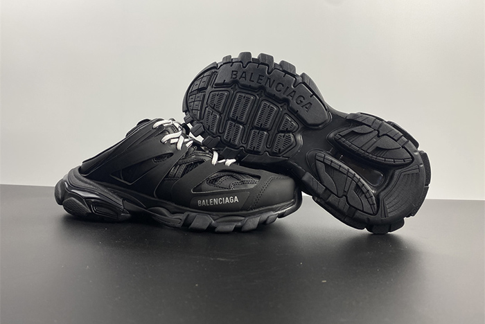 Ba*len*cia*ga 3.0 track mule black - 653813-w3cp3-1000