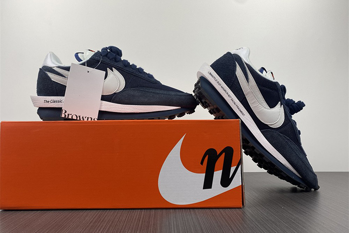 fragment x sacai x nike ldwaffle blackened blue dh2684-400