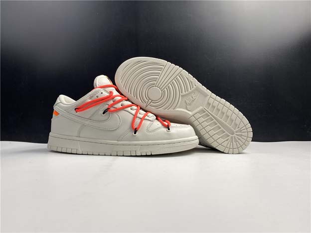 off-white x nike dunk low ct0856-900