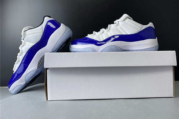 air jordan 11 low wmns “concord” ah7860-100