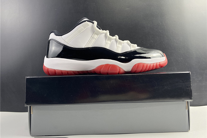 air jordan 11 low white bred av2187-160