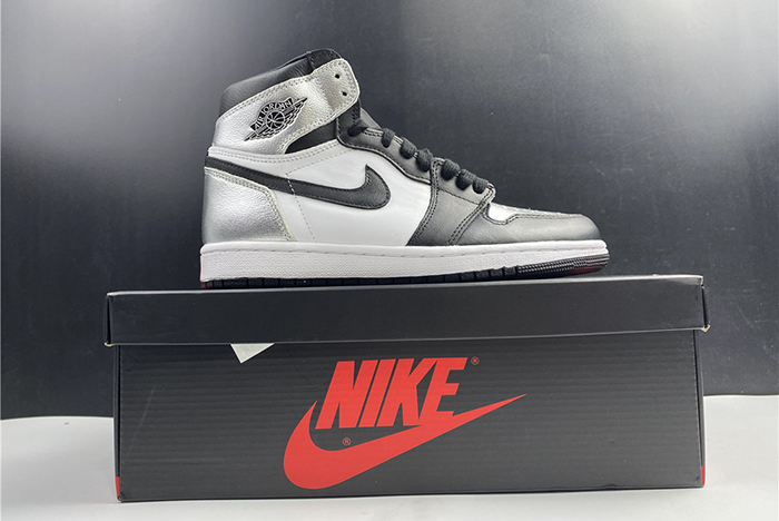 air jordan 1 high og wmns “silver toe” cd0461-001