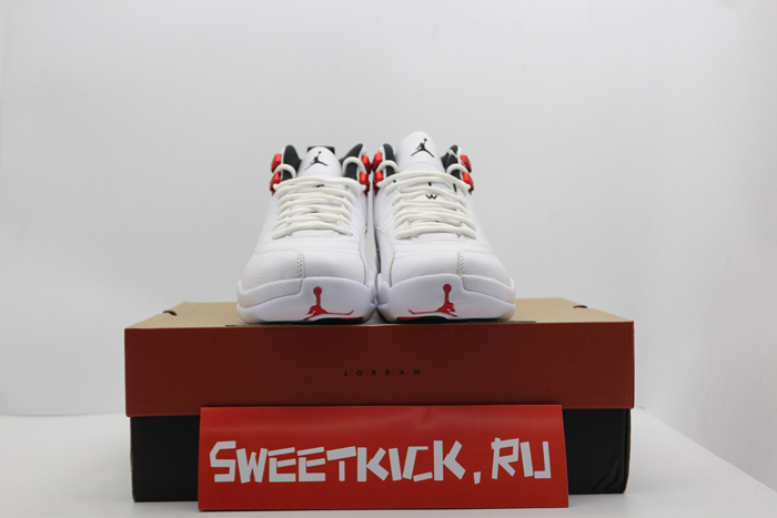 air jordan 12 twist white university red ct8013-106