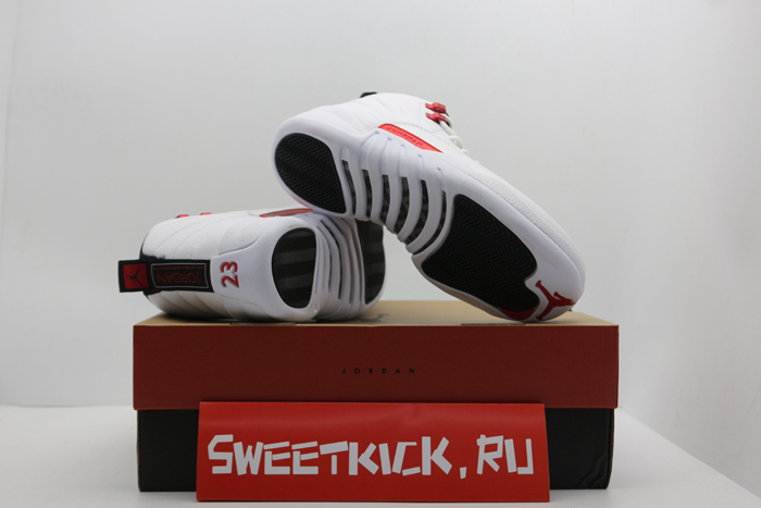 air jordan 12 twist white university red ct8013-106