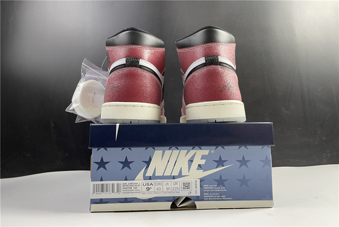 trophy room x air jordan 1 high og da2728-100-2