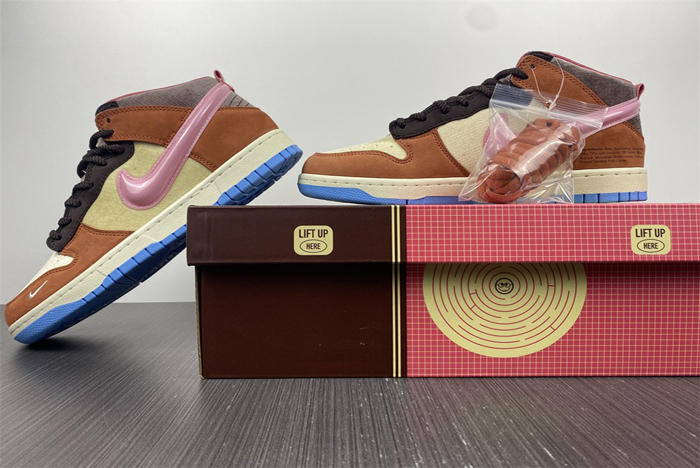 social status x nk sb dunk mid dj1173-700