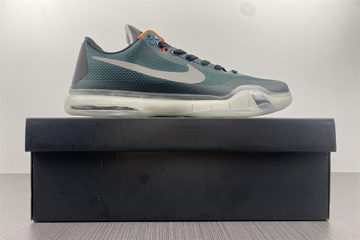 kobe 10 “flight”     705317-308