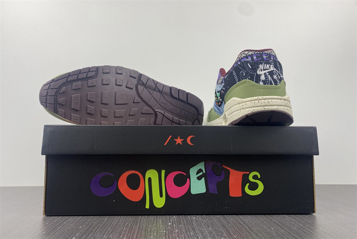 air max1  dn1803-300