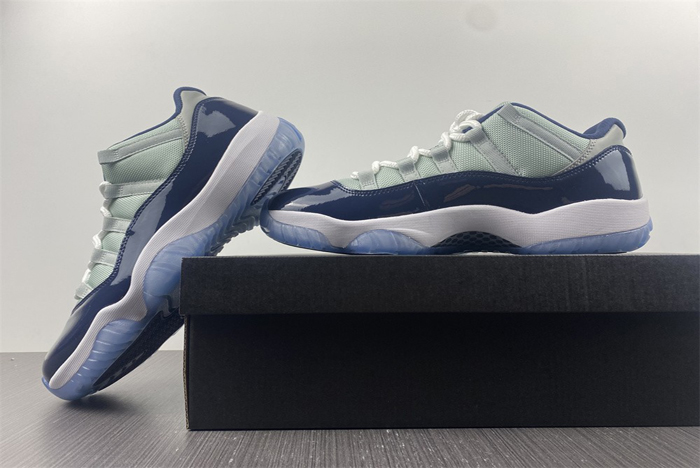 air jordan 11 low aj11 528895-007