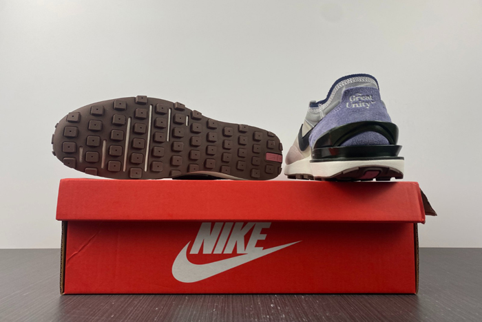 nike waffle one dm5446-701