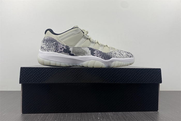 air jordan 11 low cd6846-002