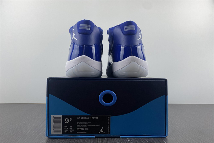 air jordan11  at7802