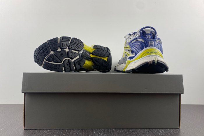 7.0 Ba*len*cia*ga -runner 8107571206