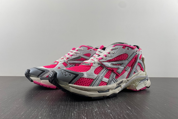 7.0 Ba*len*cia*ga -runner 8108564262