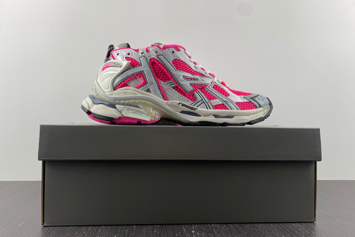 7.0 Ba*len*cia*ga -runner 8108564262