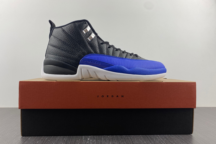 nike air jordan 12  ao6068-004.39