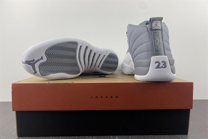 air jordan 12 stealth  ct8013-015
