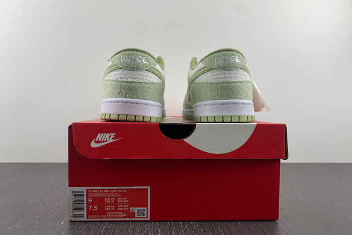 （nike）dunk low se  dq7579-300