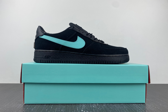 T*f*ny & co. x nike air force 1 low dz1382-001
