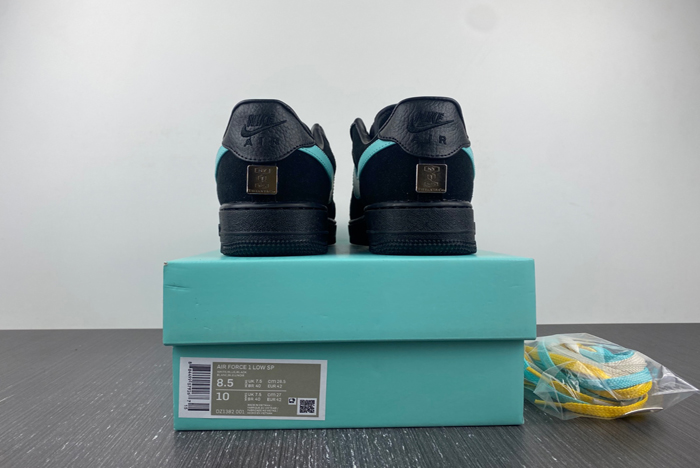 T*f*ny & co. x nike air force 1 low dz1382-001