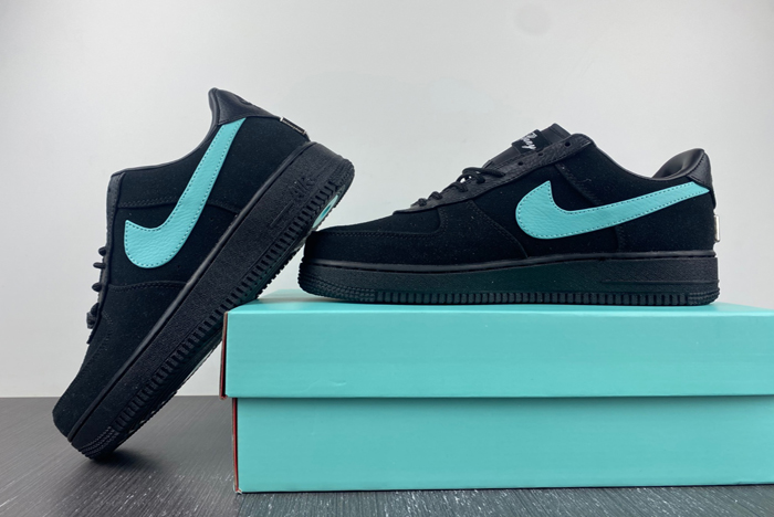 T*f*ny & co. x nike air force 1 low dz1382-001
