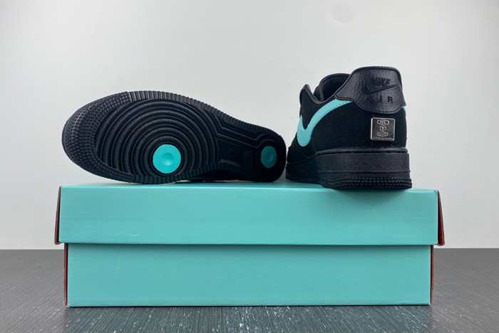 T*f*ny & co. x nike air force 1 low dz1382-001