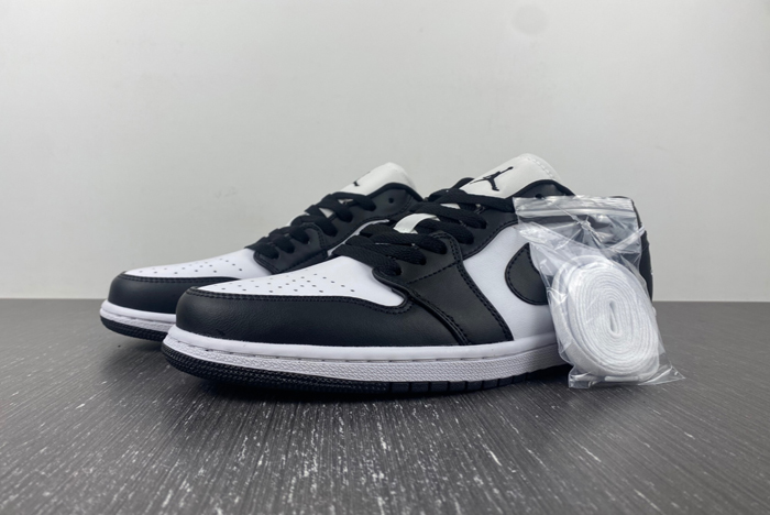 air jordan 1 low “panda”