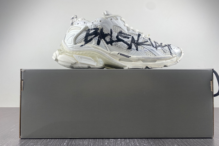 7.0 Ba*len*cia*ga -runner(1)