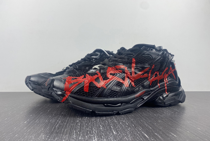 7.0 Ba*len*cia*ga -runner（3）