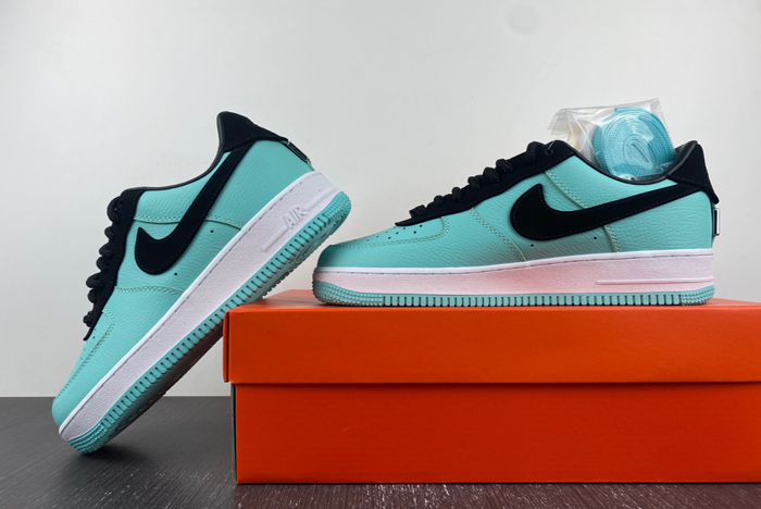 T*f*ny & co. x nike air force 1 low  dz1382-002