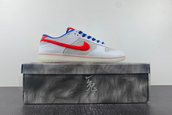 nike dunk low year of the rabbit "white/crimson-varsity royal" fd4203-161