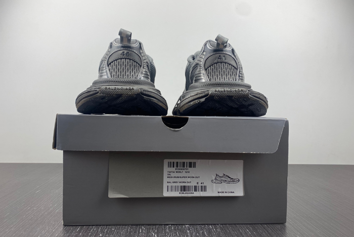 Ba*len*cia*ga -phantom sneaker 734734 w3xl7 1210 i8